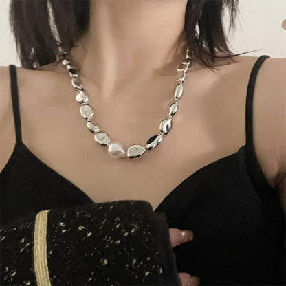 Geometric Pearl Strand