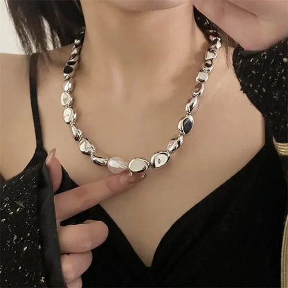 Geometric Pearl Strand